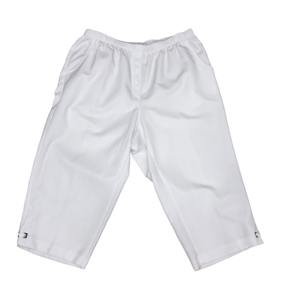Allison Daley white pocketed capris with elastic waistband